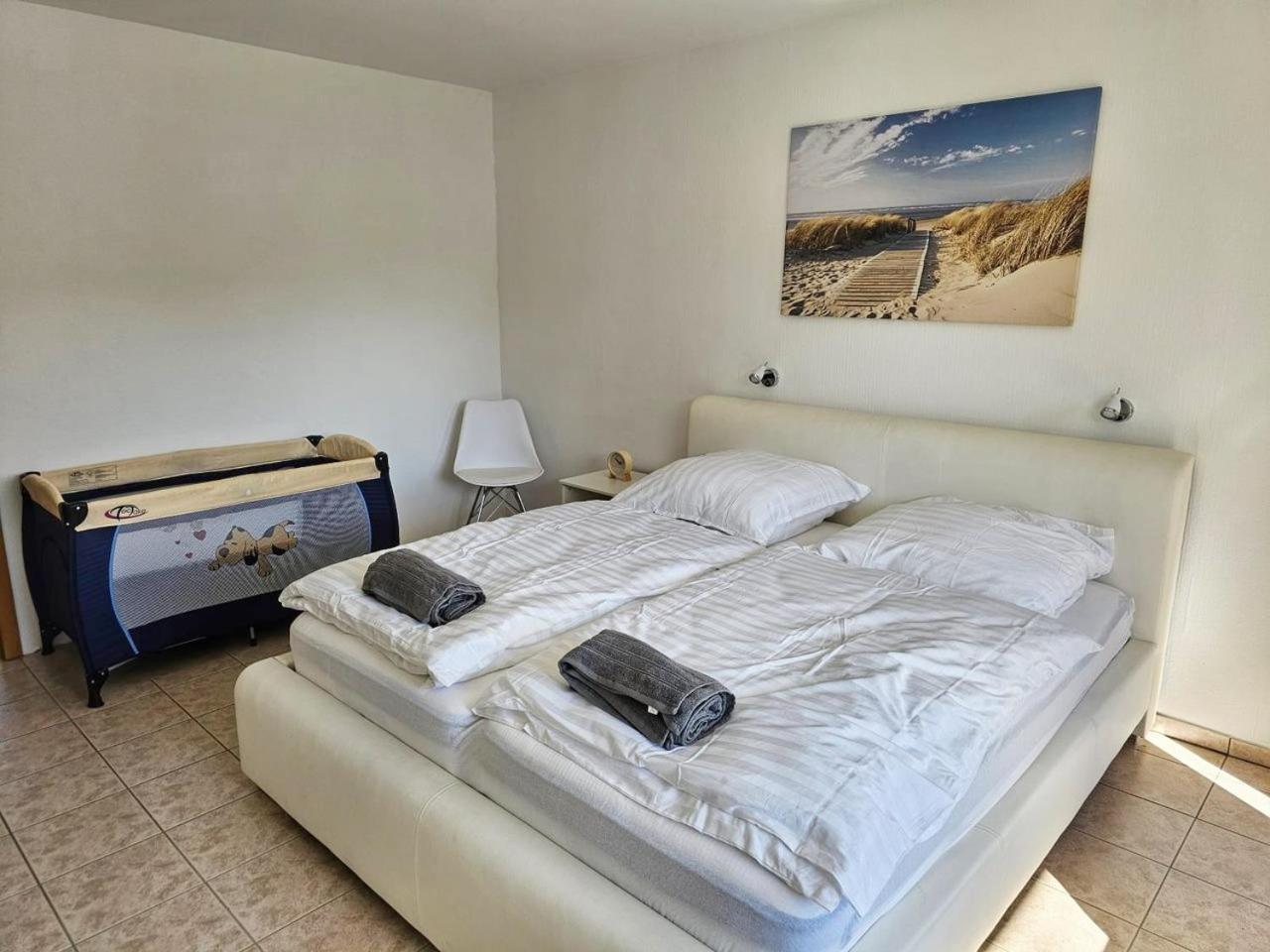 3 Zimmer Apartment Mit Balkon Wuppertal Exteriör bild